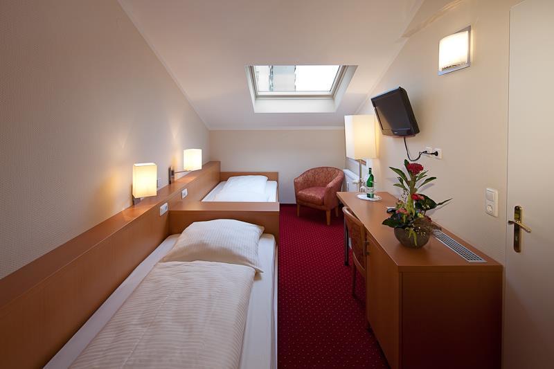 Air In Hotel